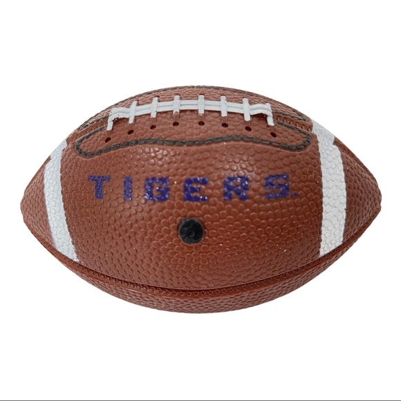 NWT Louisiana State University Tigers Bottle Opener - Picture 2 of 4